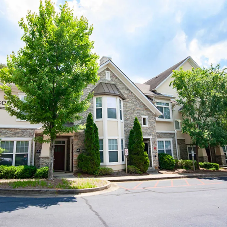 Residences at Columbia Estates Community - Apartments in West Midtown Atlanta, GA